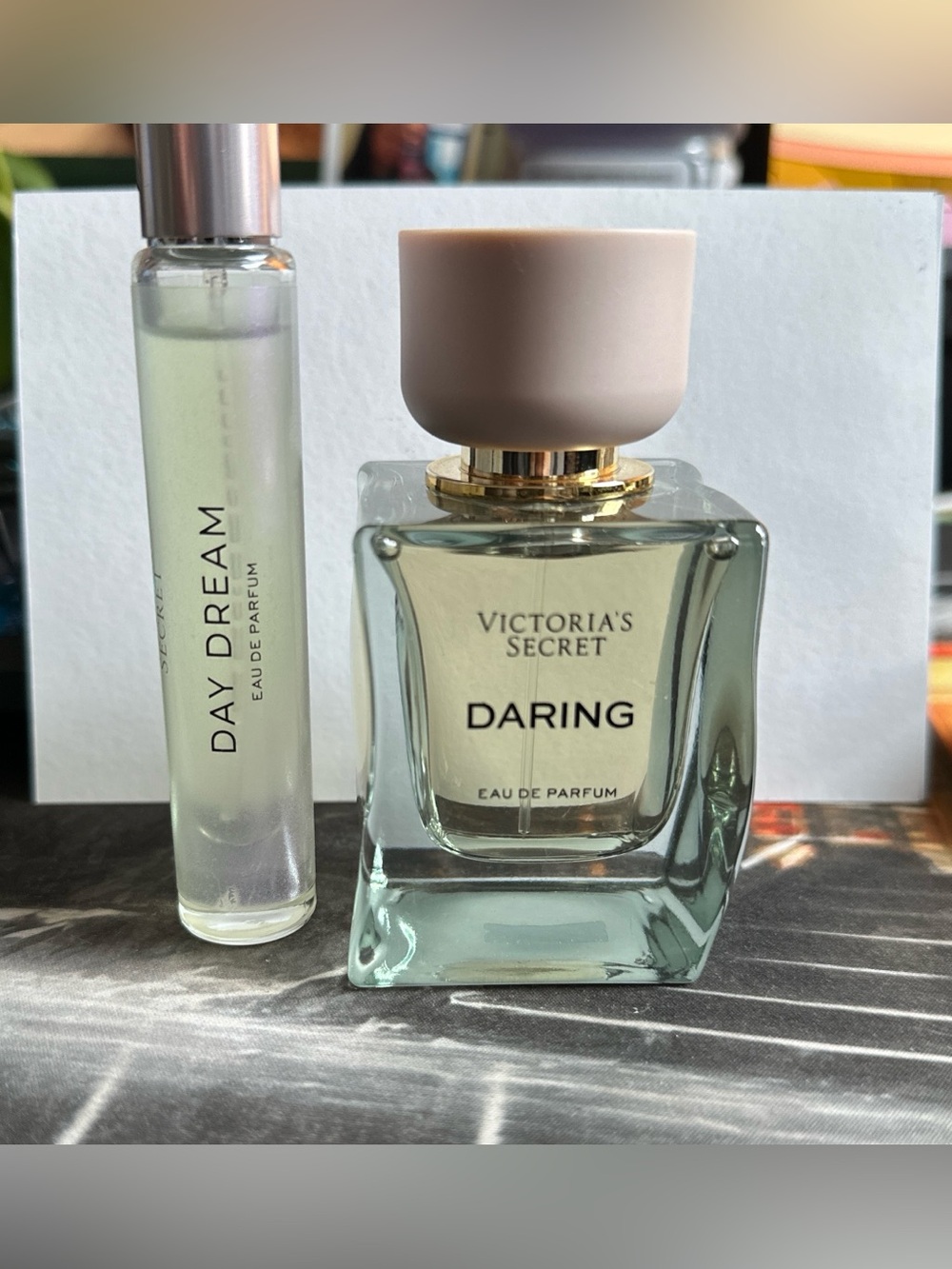 Perfume Set - Picture 2 of 4